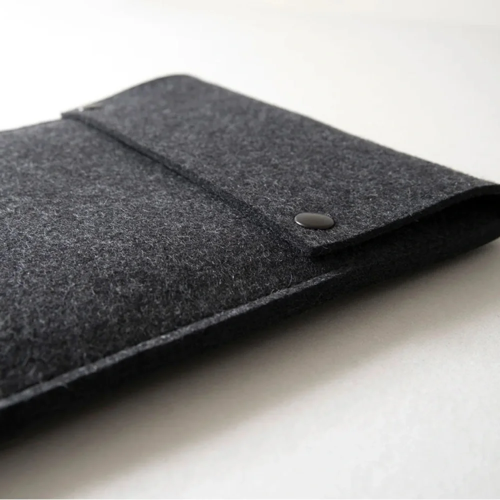 byrd & belle felt ipad sleeve - pocket & flap